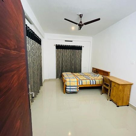Highland Residency Hotel Attappādi Exterior photo